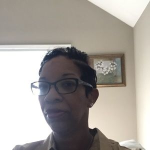 Meet your Posher, Sherry